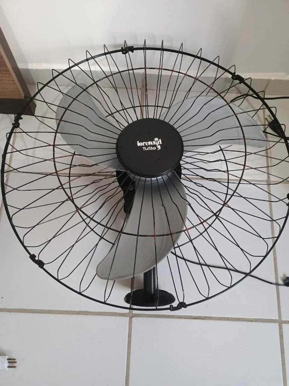 VENTILADOR DE PAREDE LOREN SID - USADO - 220V
