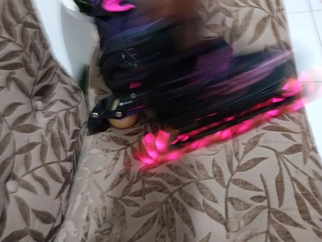 Patins oxer tamanho 37_40. Semi novo.