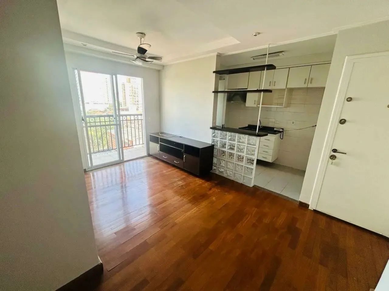 Apartamento com 03 Quartos sendo 01suíte, melhor oferta na região Campo Belo, rara oportun - Foto 3