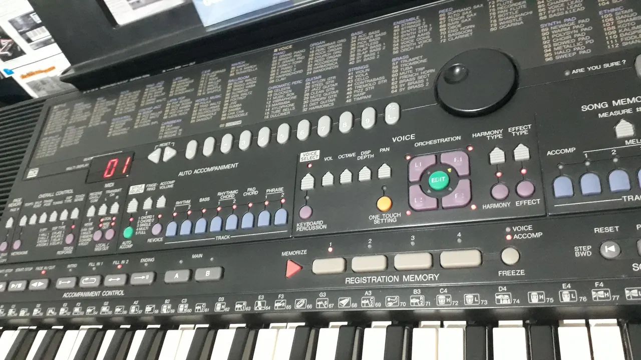 Teclado Yamaha PSR 510 - Foto 3