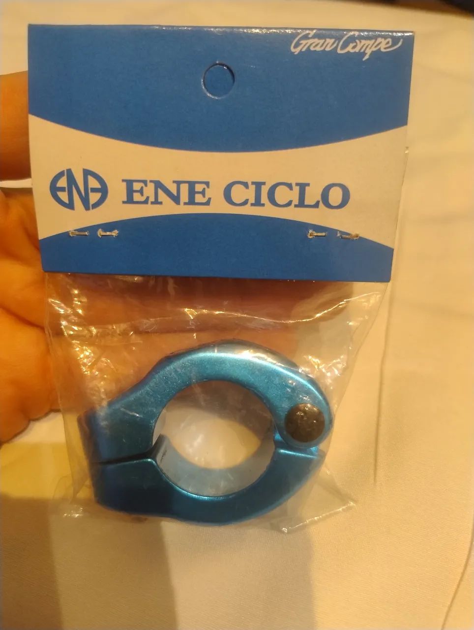 Abraçadeira de Selim Dia-Compe Caloi Cross extra light 25.4mm - Azul - Foto 2