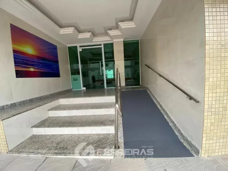 Apartamento para Locação Anual - Totalmente Mobiliado no Centro de Tramandaí