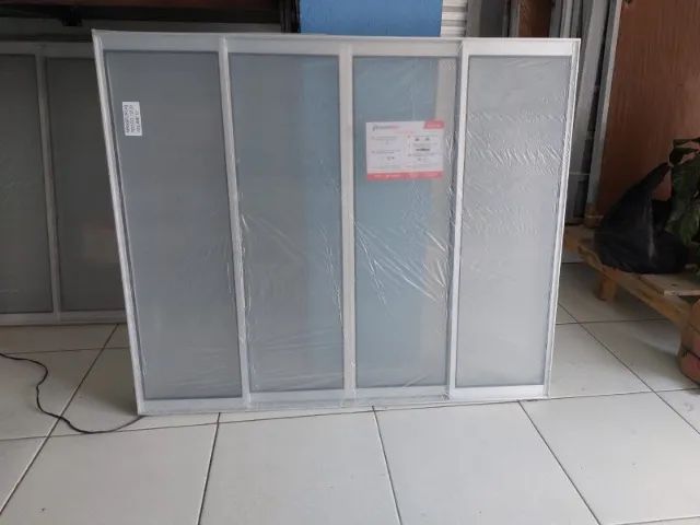 Janela alumínio 1.00x1.20 nova 4 folhas R$ 249,00
