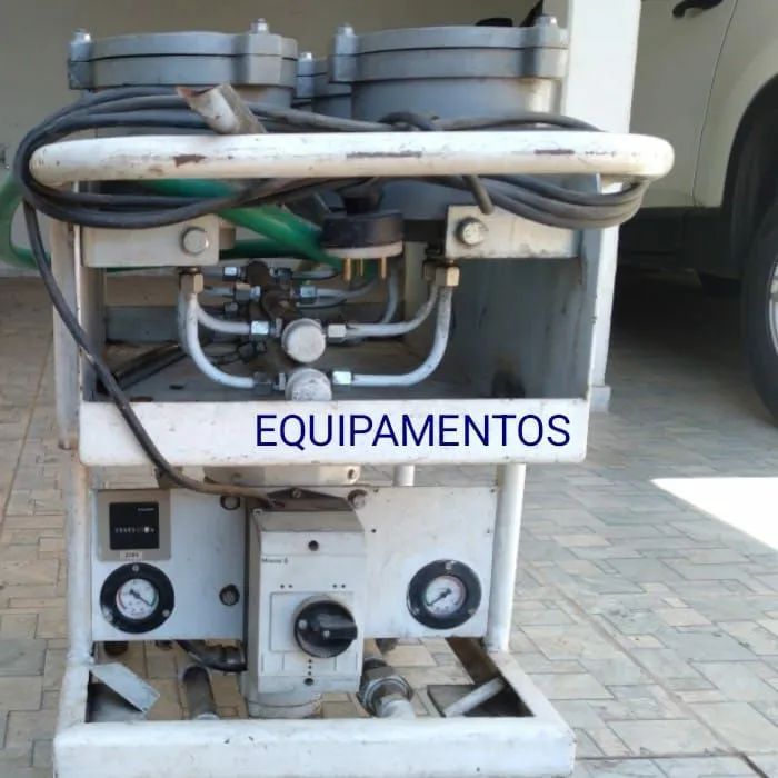 Máquina de filtrar óleo industrial e de carro profissional vendo ou troco