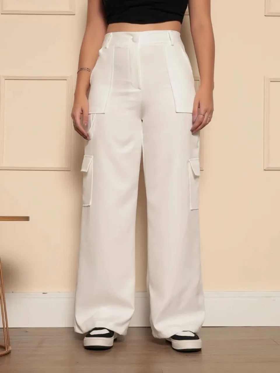 Calça Cargo Branca Wide Leg