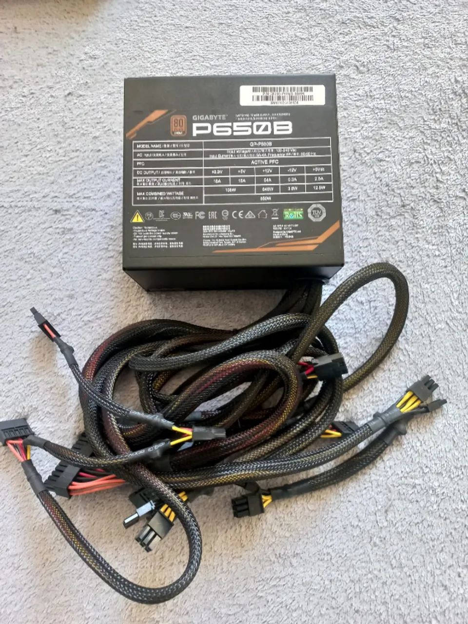 Fonte 650W 80 Plus ( nova ) - Foto 2