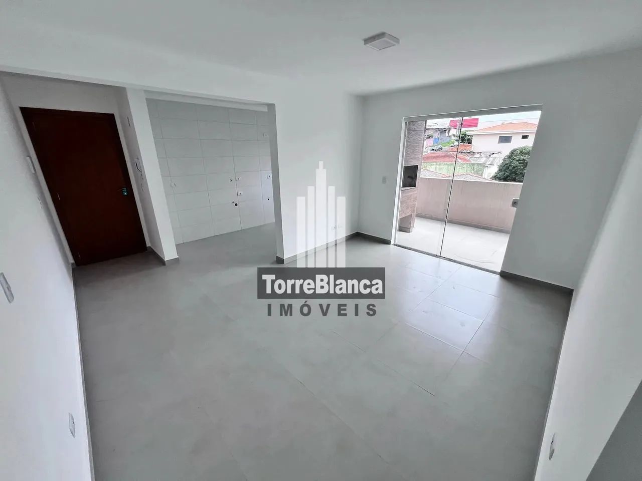 Apartamento Garden com churrasqueira para Locação, 02 dormitórios, 95 m², Edifício Topázio - Foto 2