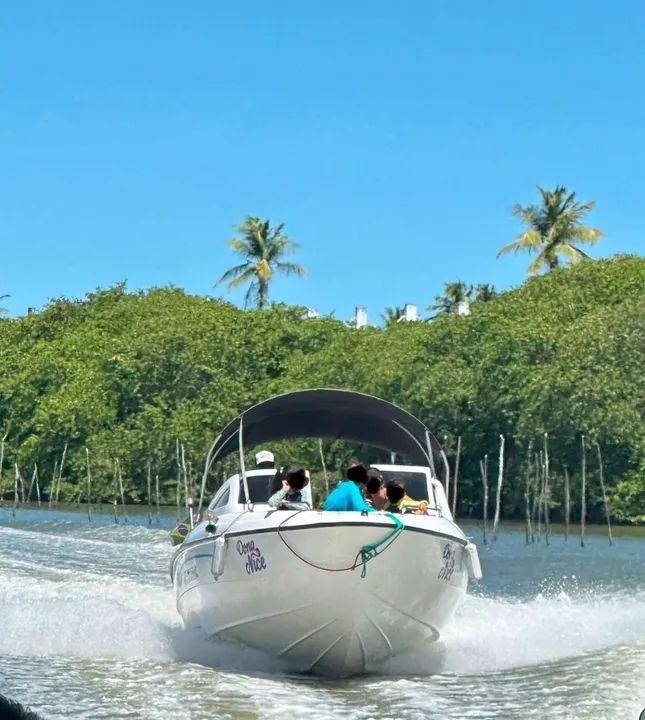 Lancha Phoenix impecável para seus momentos de lazer! - Foto 2
