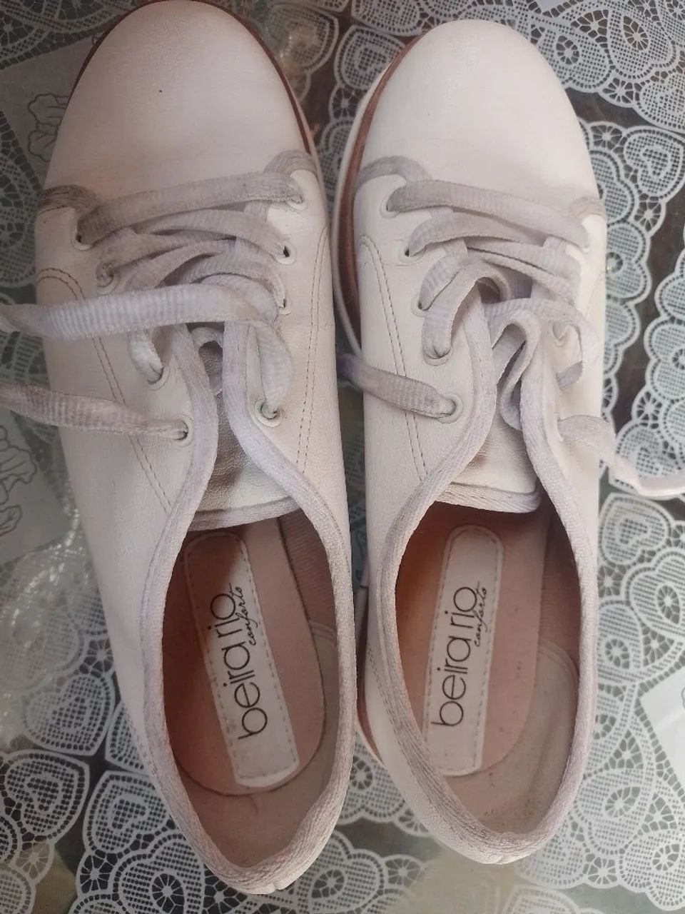 Tênis Feminino( 2 pares) Beira Rio Conforto e Coca-Cola 