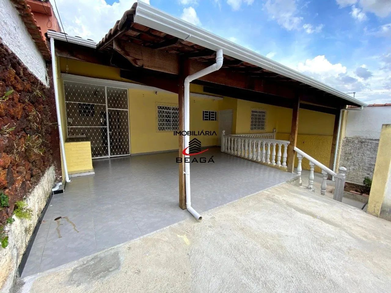 CASA A VENDA II BAIRRO GLORIA II 02 CASAS.