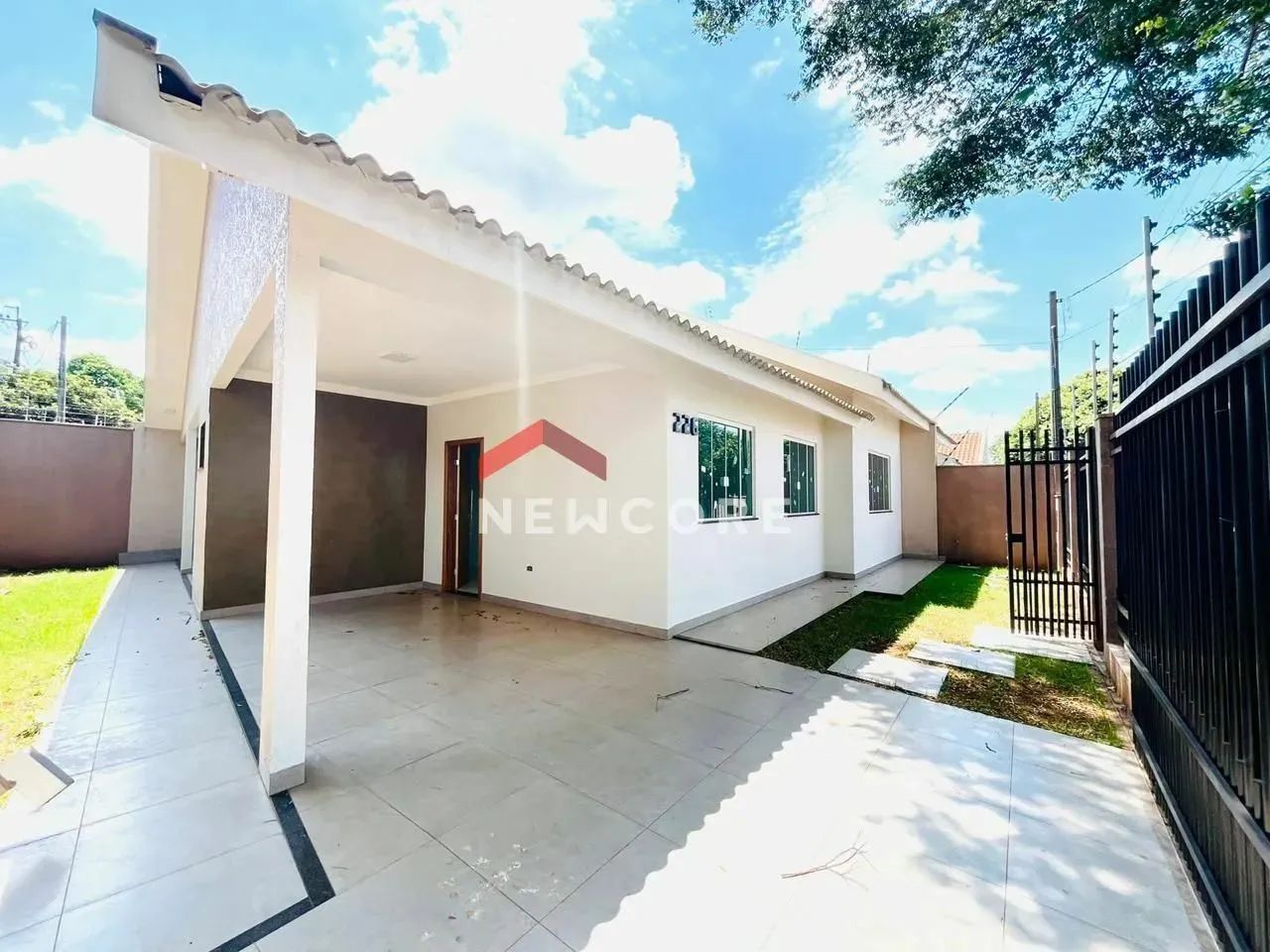 Casa em Rua dos Gerânios - Jardim Guaporé - Maringá/PR - Foto 2