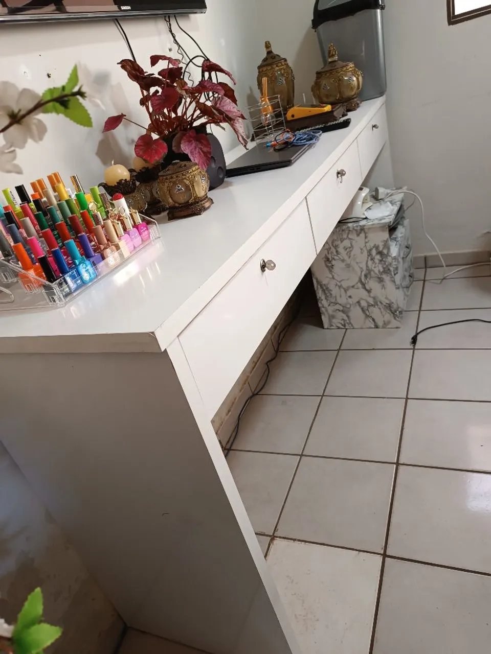 Penteadeira/balcão Branca com Gavetas