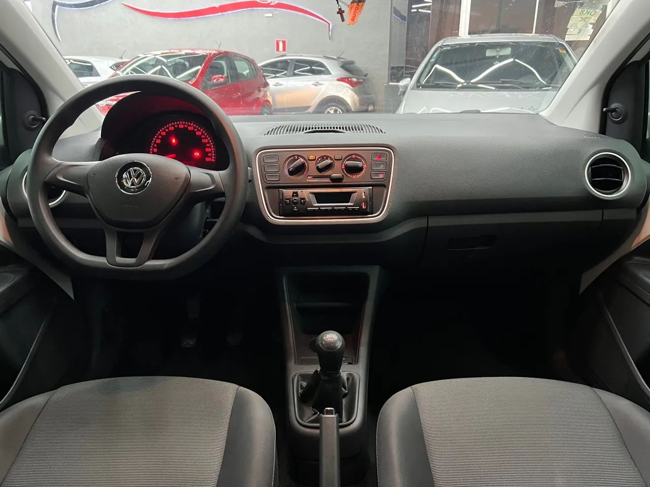 VOLKSWAGEN UP TAKE MCV 2018 - Foto 5