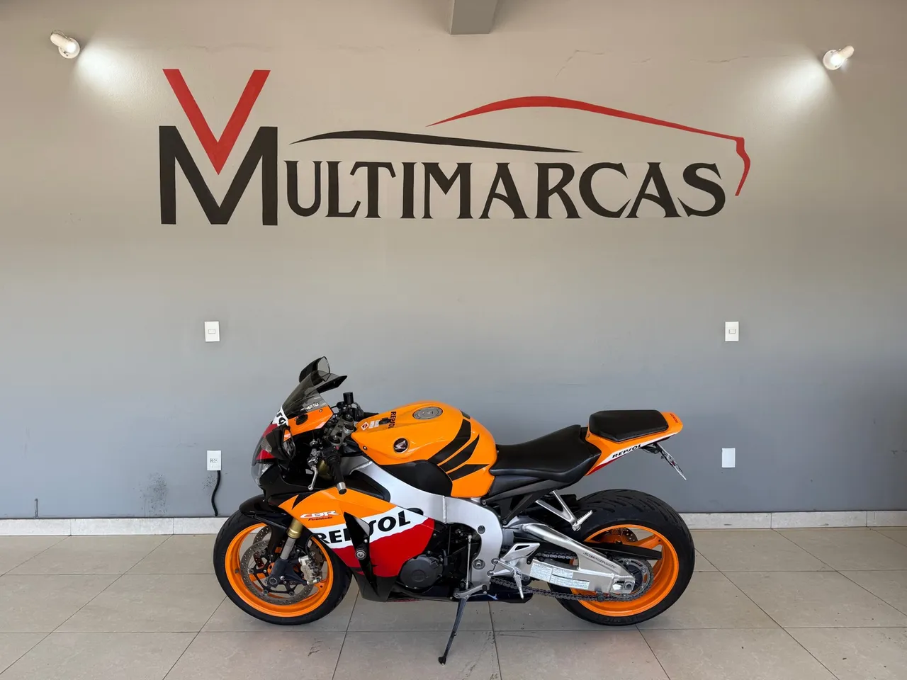 CBR 1000 RR Fireblade - REPSOL