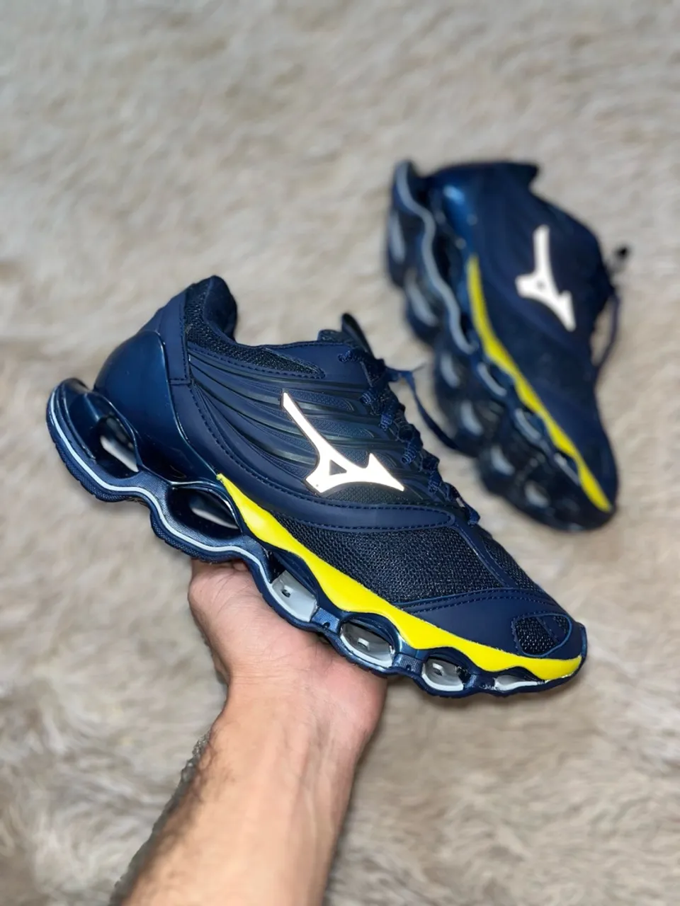 Tênis Mizuno Wave Prophecy Azul com Detalhes em Amarelo