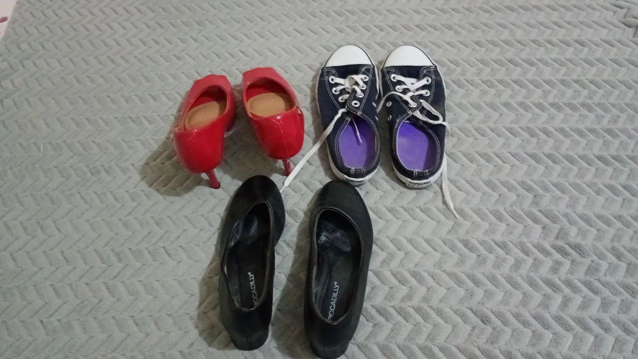 Sapatos femininos barato tamanho 35 os 3 por 60 reais<br>1 tên<br>Tamanho 35 <br>TODOS POR 60,00 - Foto 2