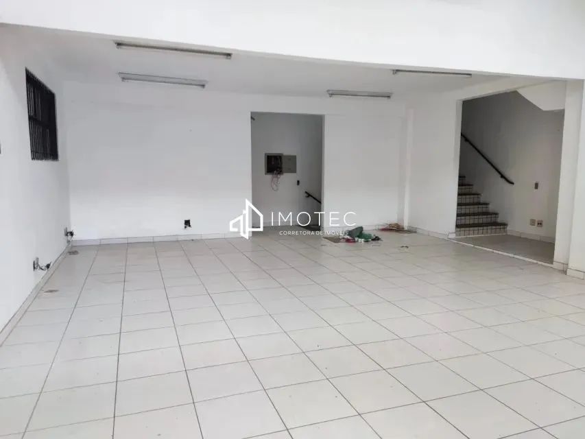 Loja Comercial para Aluguel | 202 m² em Santa Efigênia, BH - Foto 3