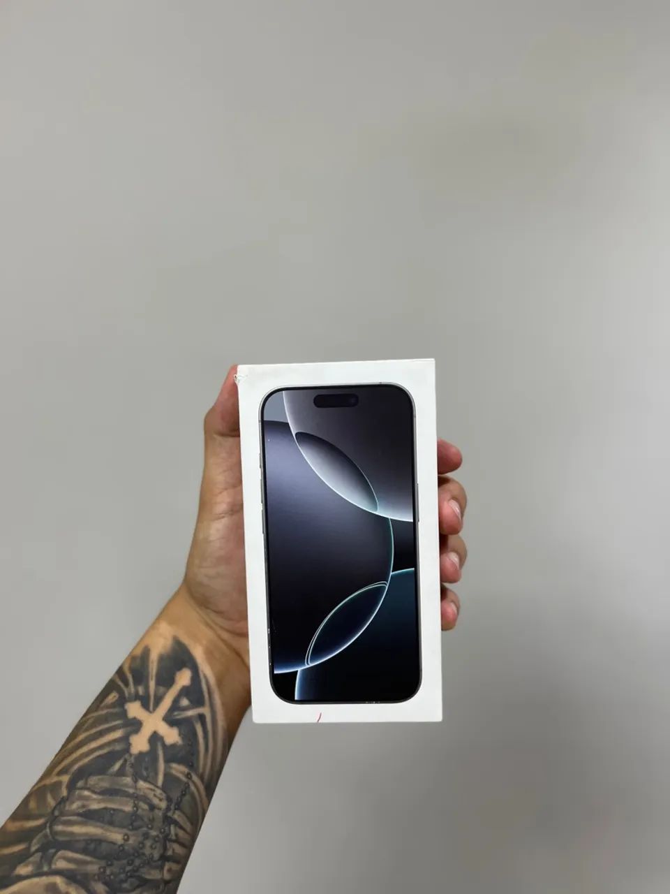 iPhone 16 Pro 128GB - Novo lacrado 