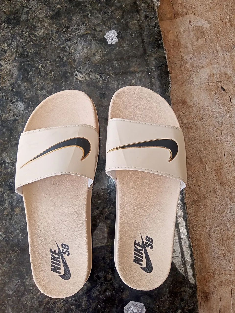 Chinelo Slide Nike SB - Foto 2