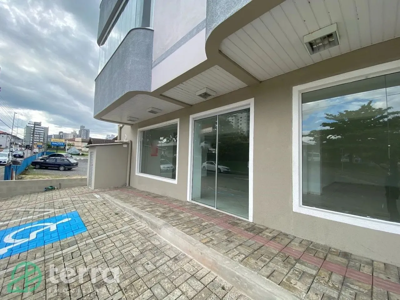 Sala Comercial em ótima localização situada no bairro Nações - Indaial/SC!!