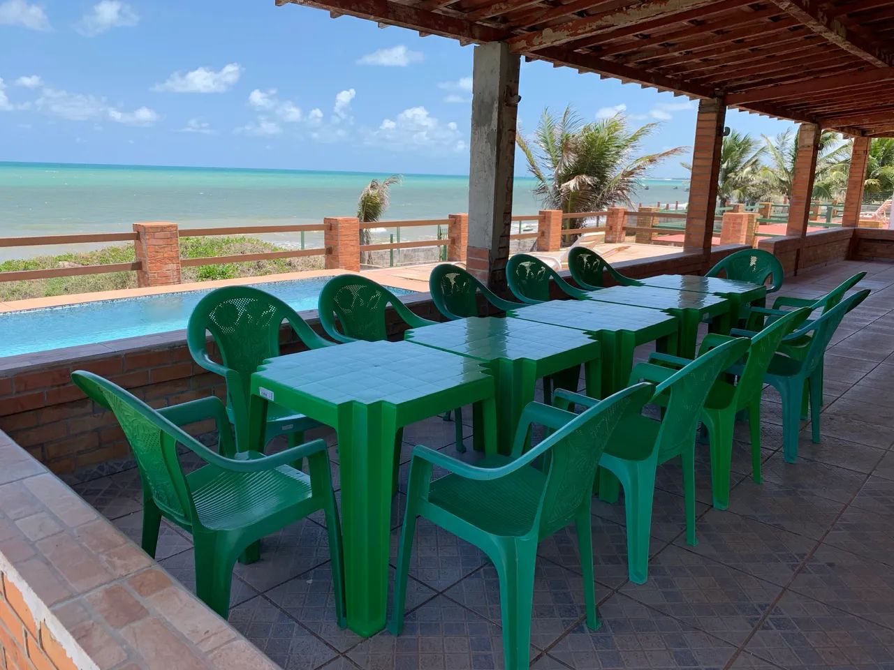 Alugo Casa à beira-mar com piscina na Praia de Zumbi - Foto 2