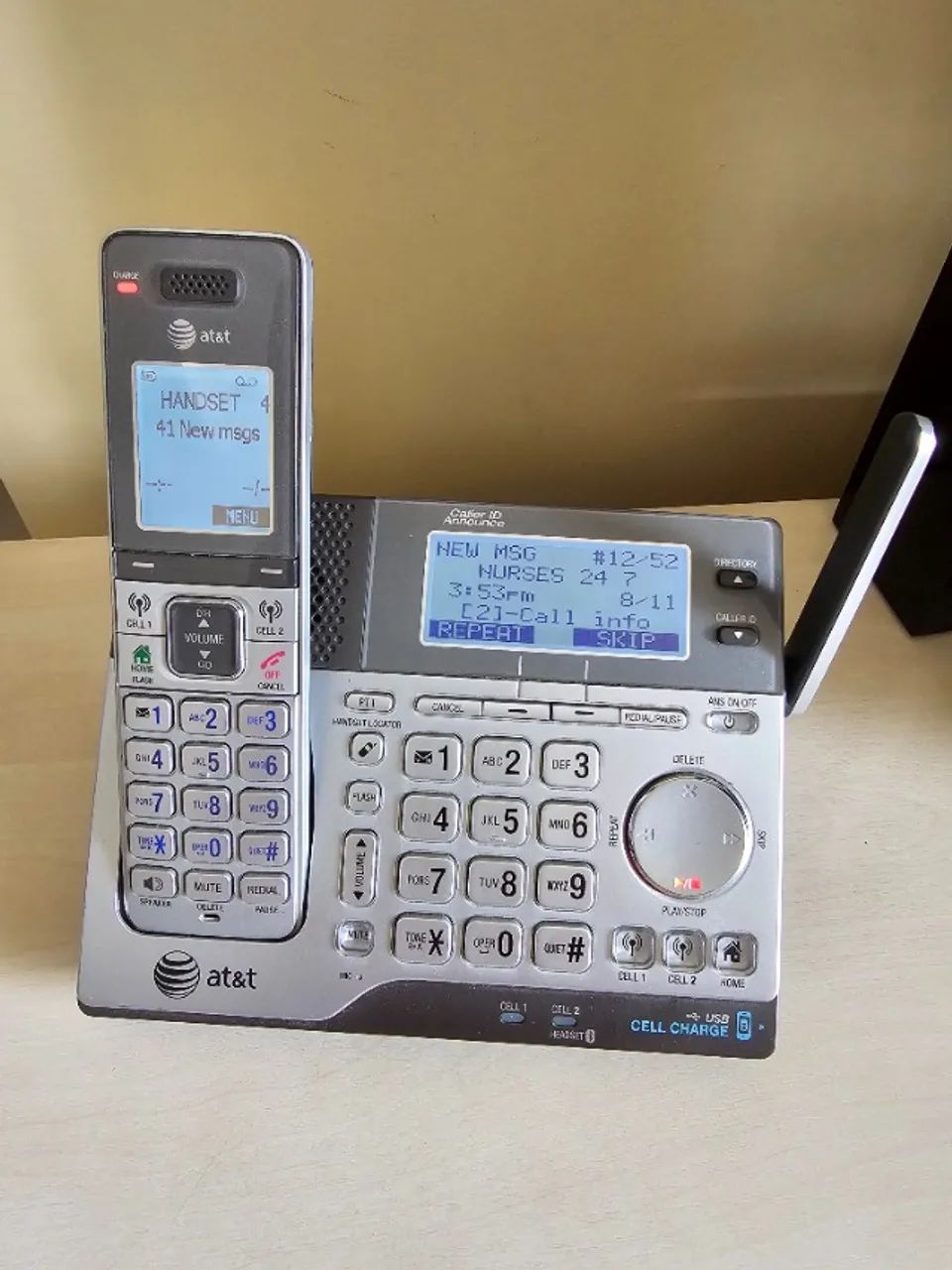 Telefone Sem Fio AT&T CLP99453 com Bluetooth e Identificador de Chamadas