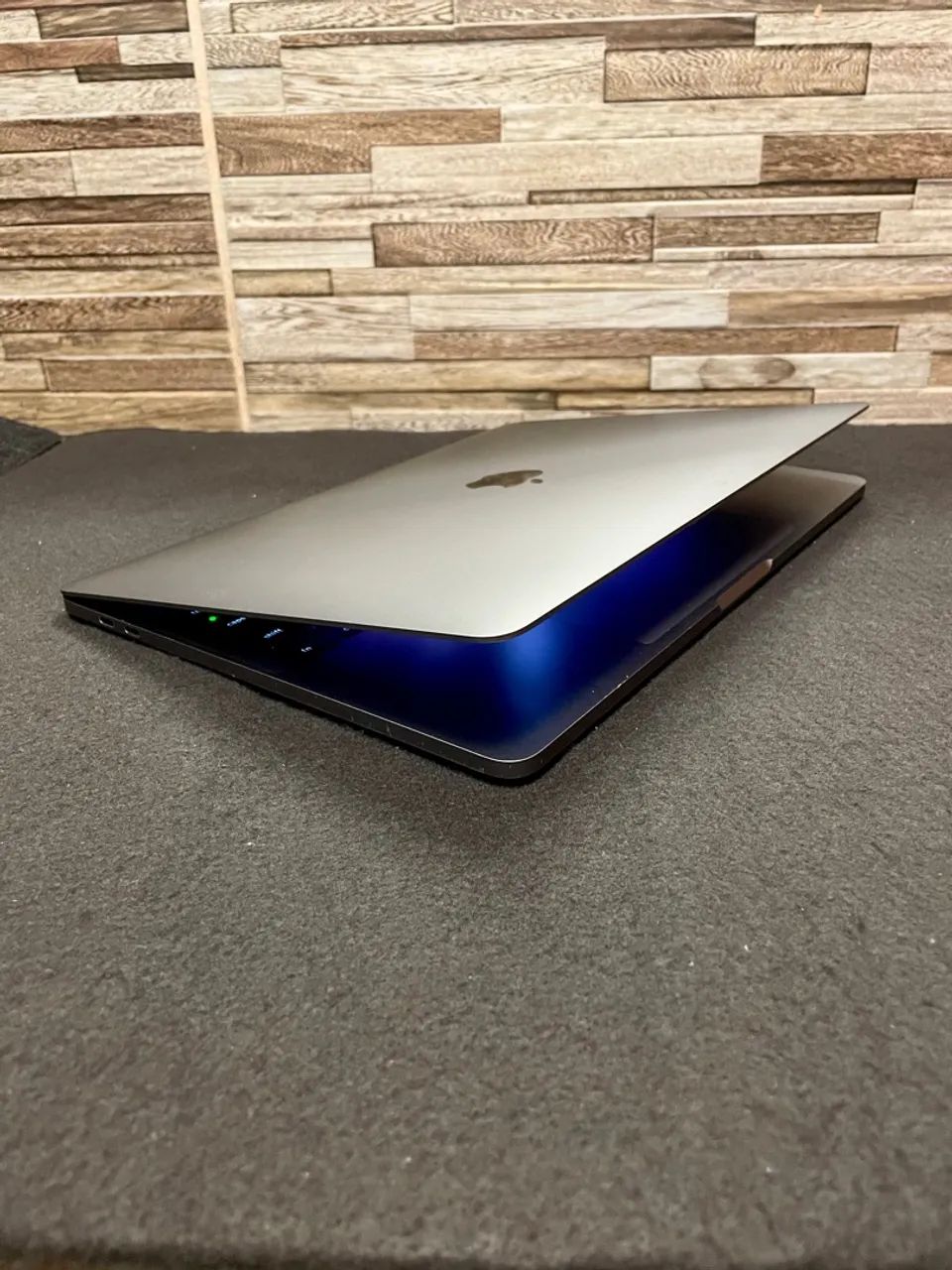 Macbook pro 2019- 13pol, i7, 1tb/16gb - Notebooks - Recreio dos