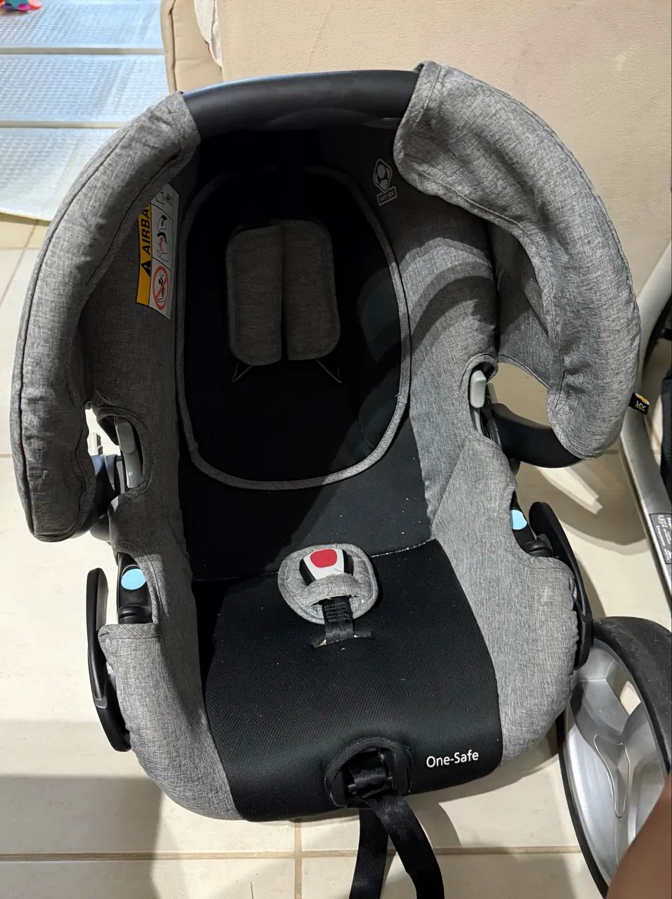 Carrinho safety 1st Mobi completo - Moisés + bebê conforto + base de carro - Foto 6