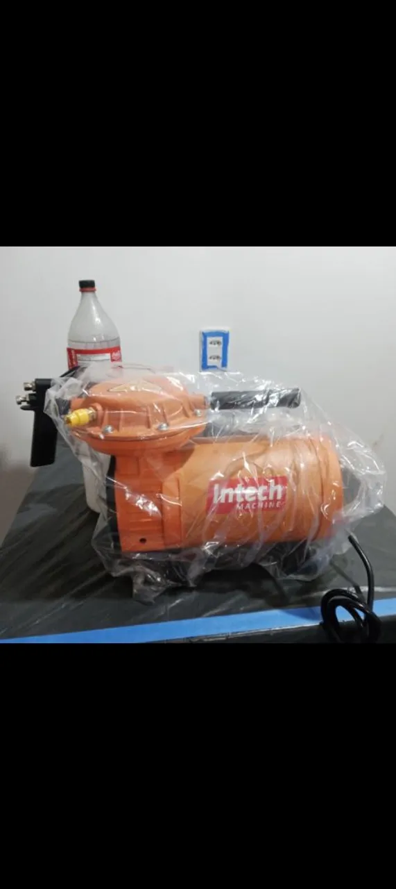 Máquina de Pintura Intech Machine