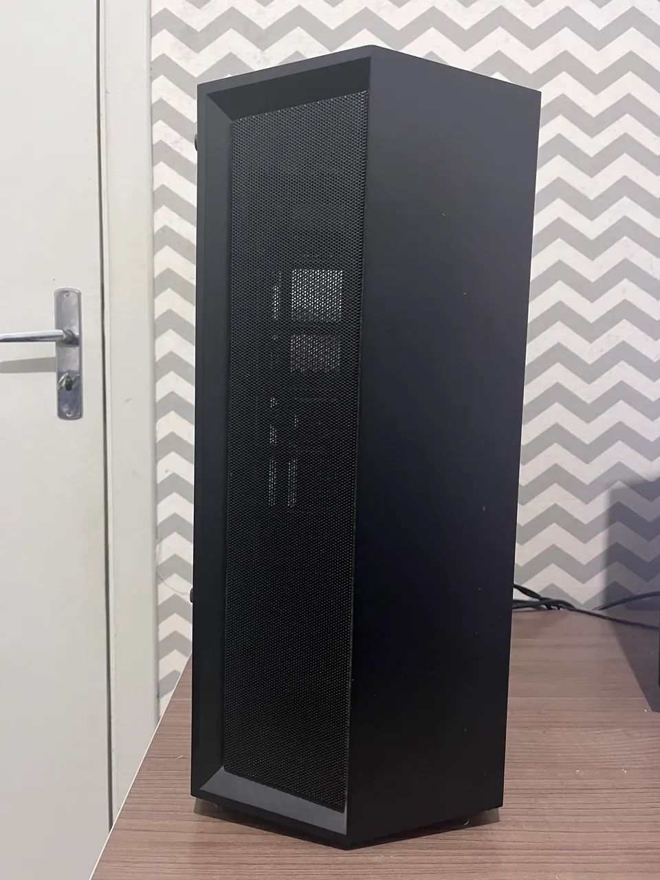 PC GAMER, i3-10100F, PLACA DE VÍDEO NVIDIA 1650, 16gb RAM 3600mhz, Placa-Mãe ASRock H410M - Foto 4