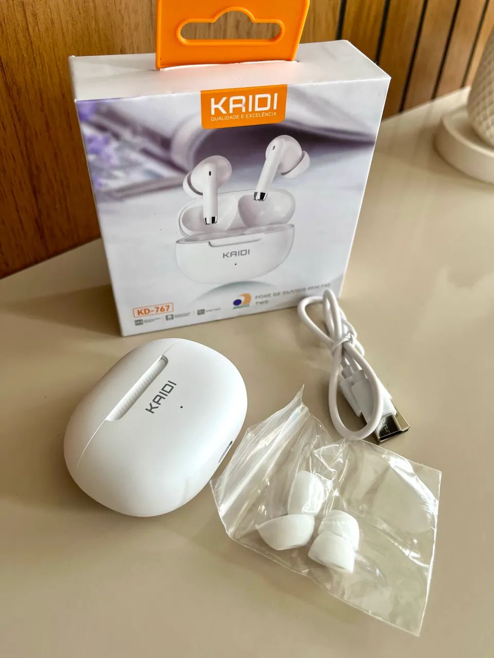 Fone Bluetooth Kaidi Branco 64308480668290125