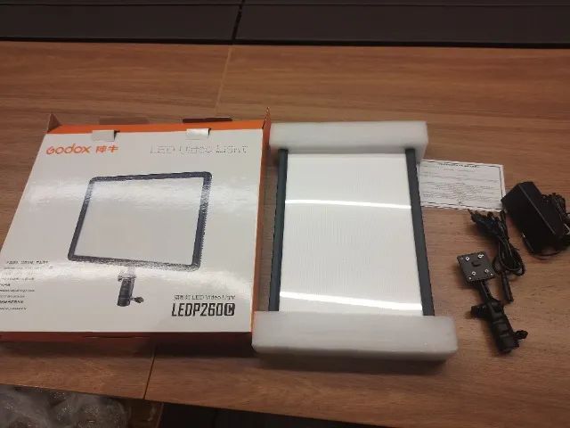 LED GODOX LEDP260C