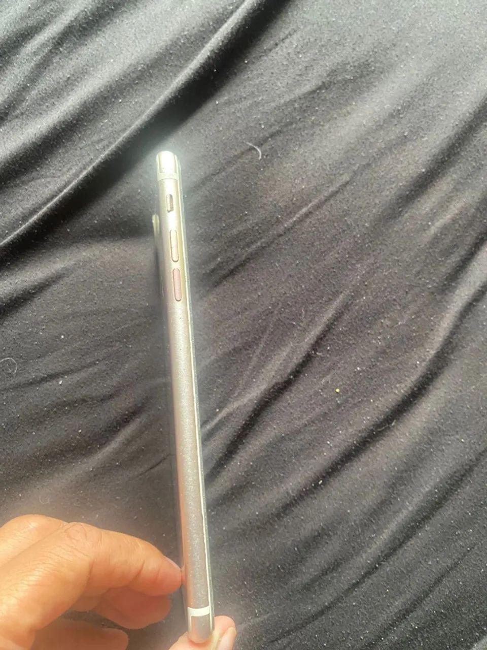 Vendo iPhone 7plus 128gb?.