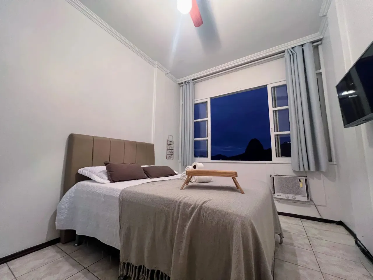 Imóvel para aluguel possui 25 metros quadrados com 1 quarto em Botafogo - Rio de Janeiro -