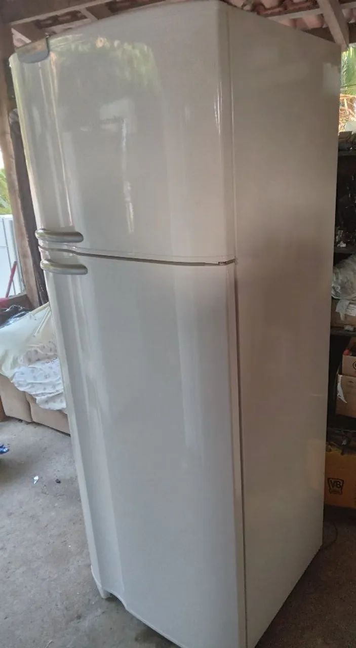 Geladeira Electrolux Duplex 460LTRS Frost free funcionando perfeitamente  - Foto 3