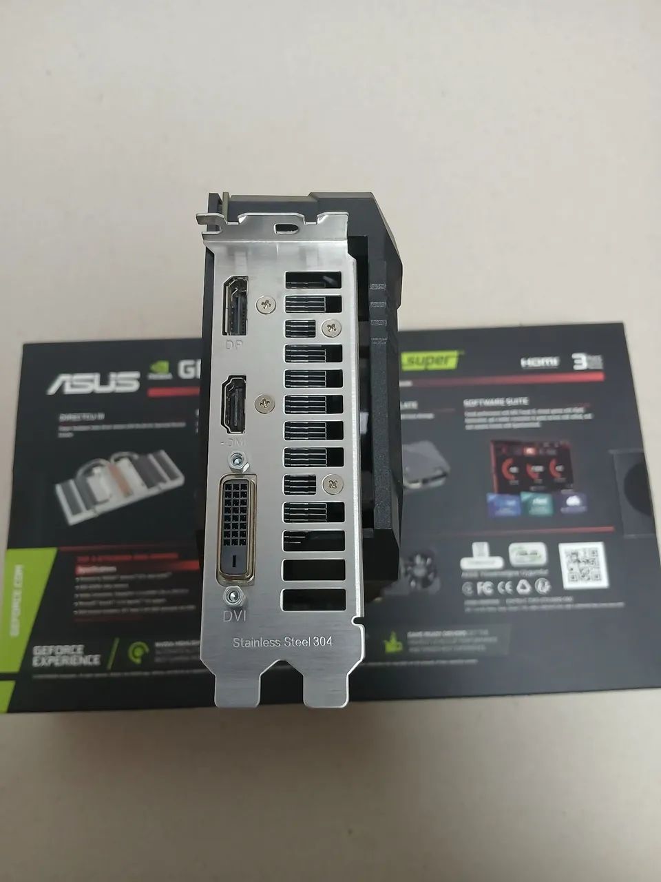 Praca de video super 1660