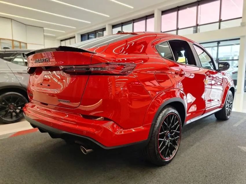 Fiat FASTBACK 1.3 TURBO 270 FLEX ABARTH AT6 - Foto 4