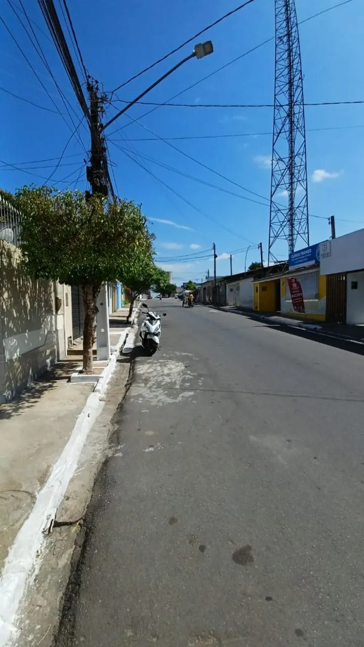 Casa à Venda