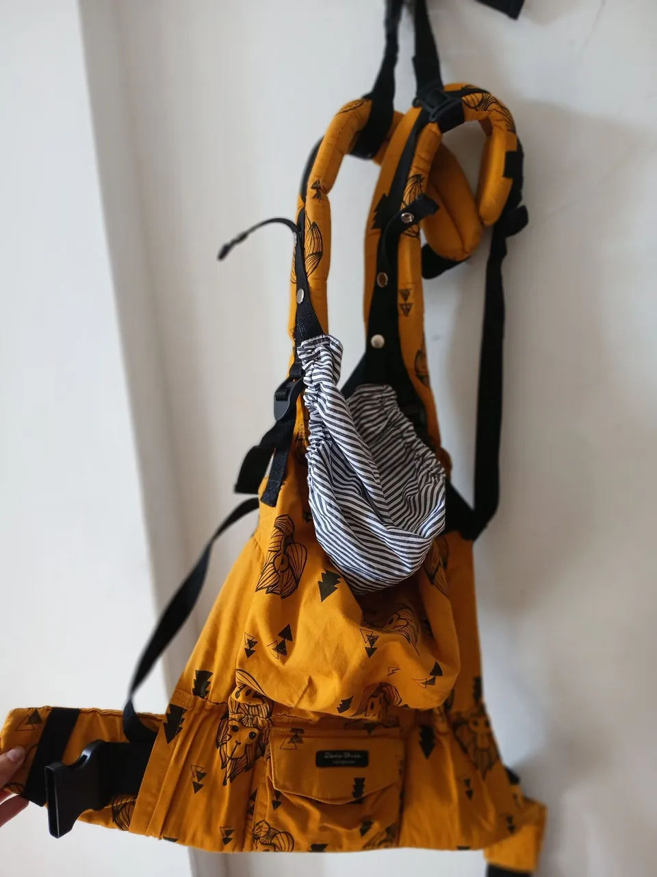 Canguru Ergonômico - marca Dona Chica Sling