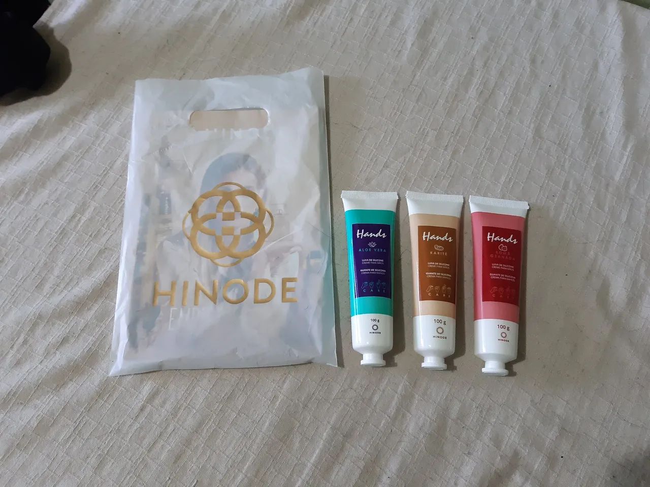 Três Luvas de Silicone Hands Hinode - Foto 3
