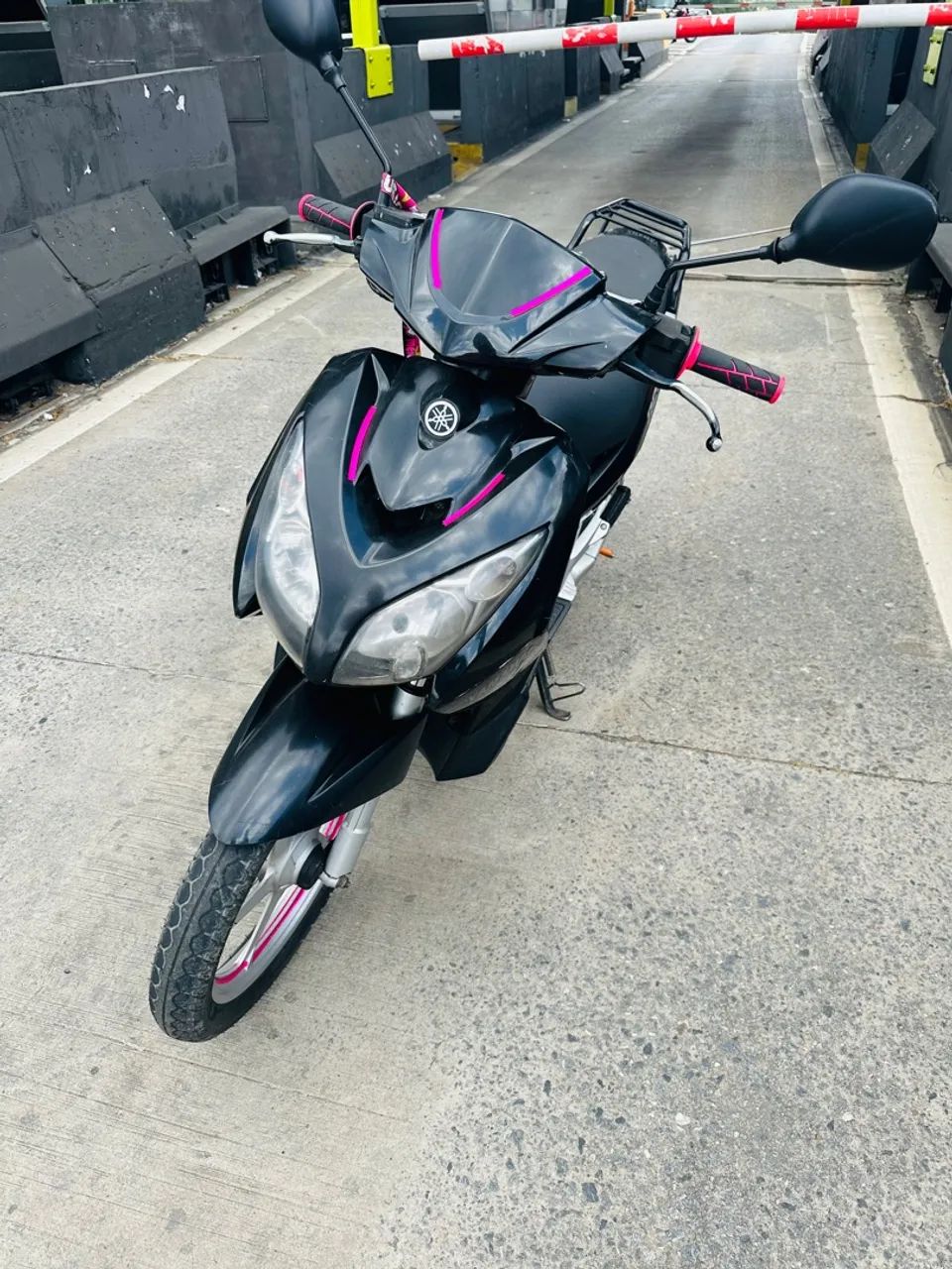 Moto Yamaha NEO 115cc - automática - Foto 4