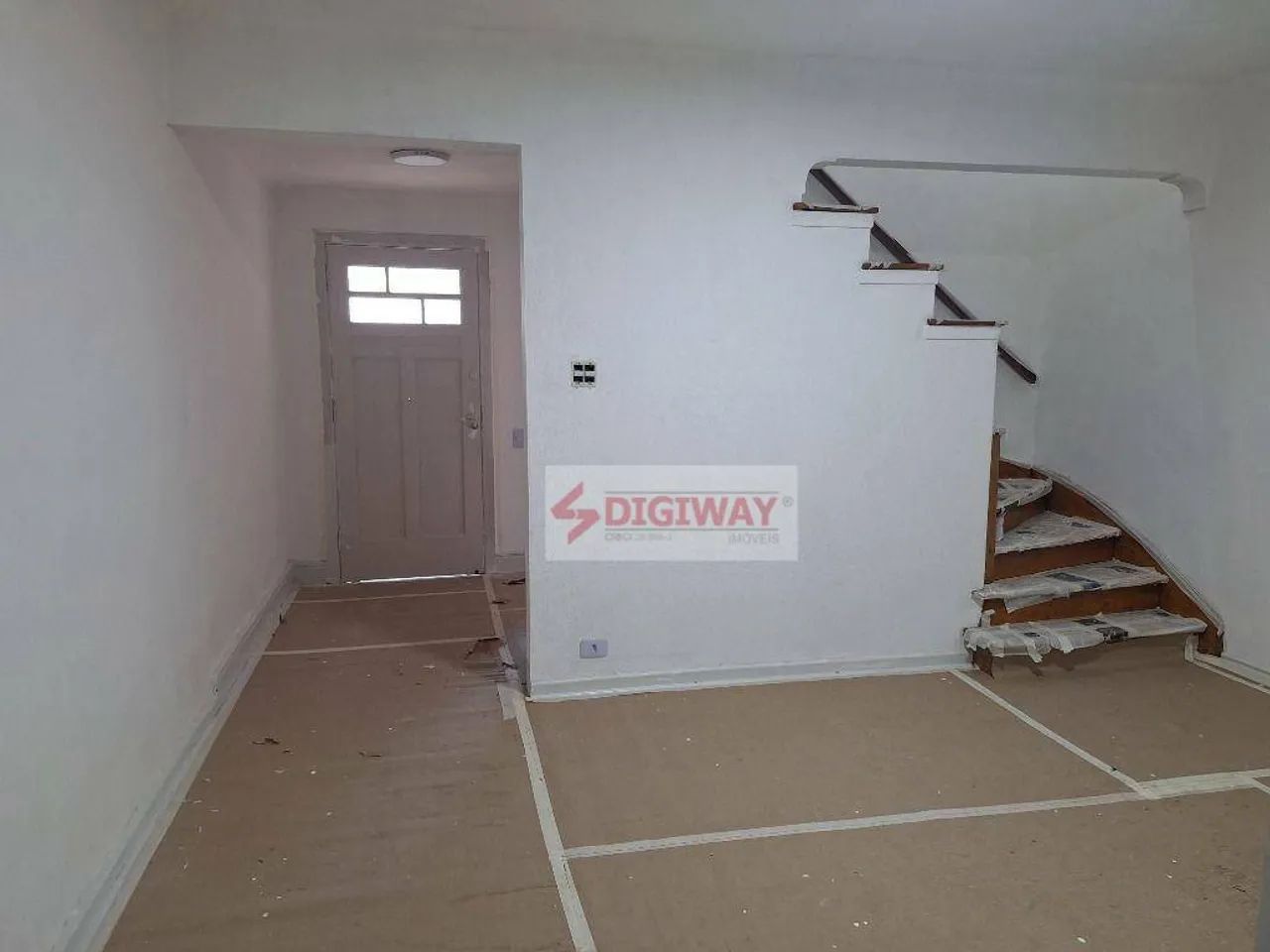 Casa com 4 quartos para alugar no Cambuci. - Foto 2