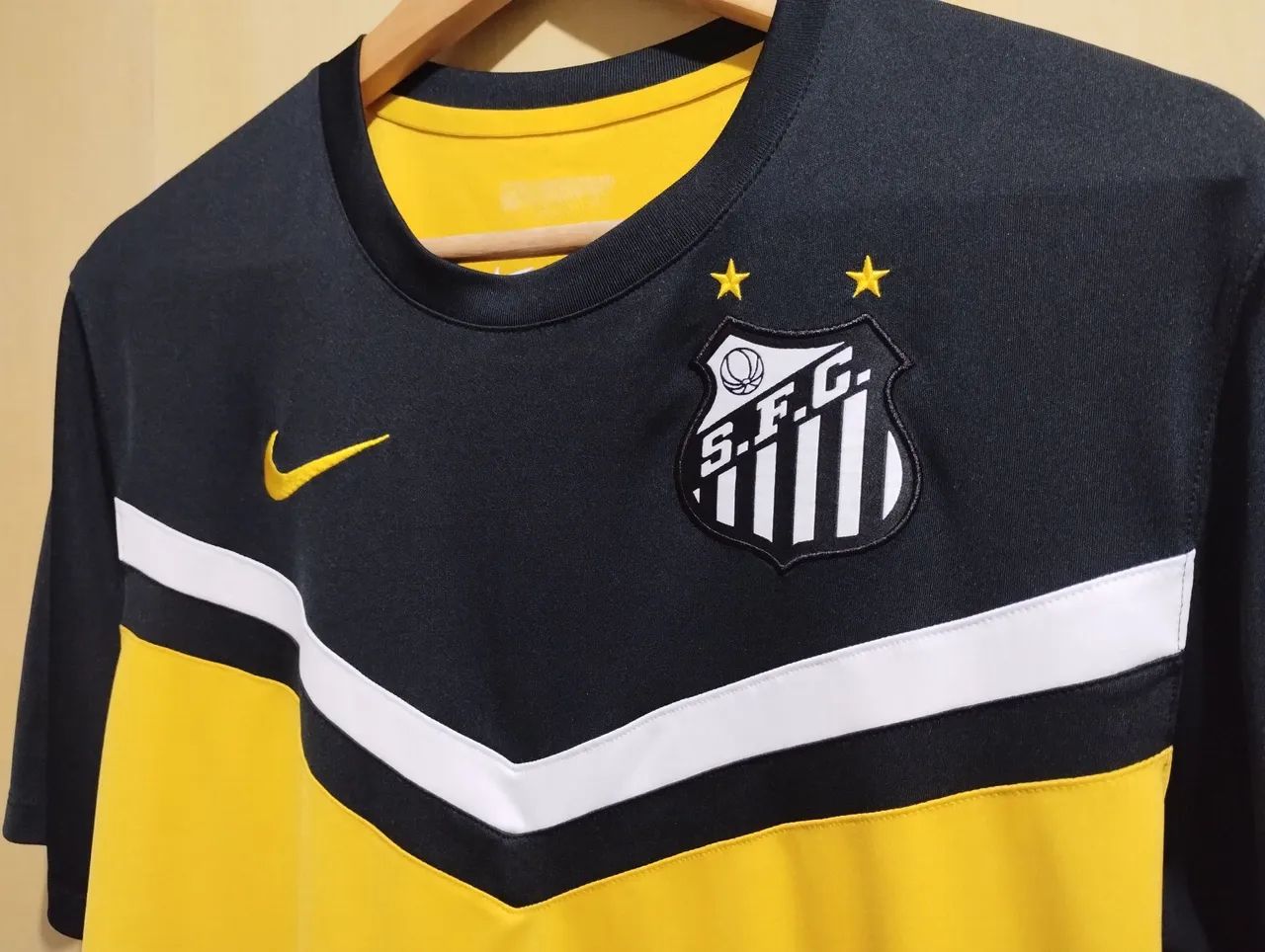 Camisa Santos F.C. - Uniforme 3 - Raridade - Homenagem ao Brasil - Tam. M - Foto 4