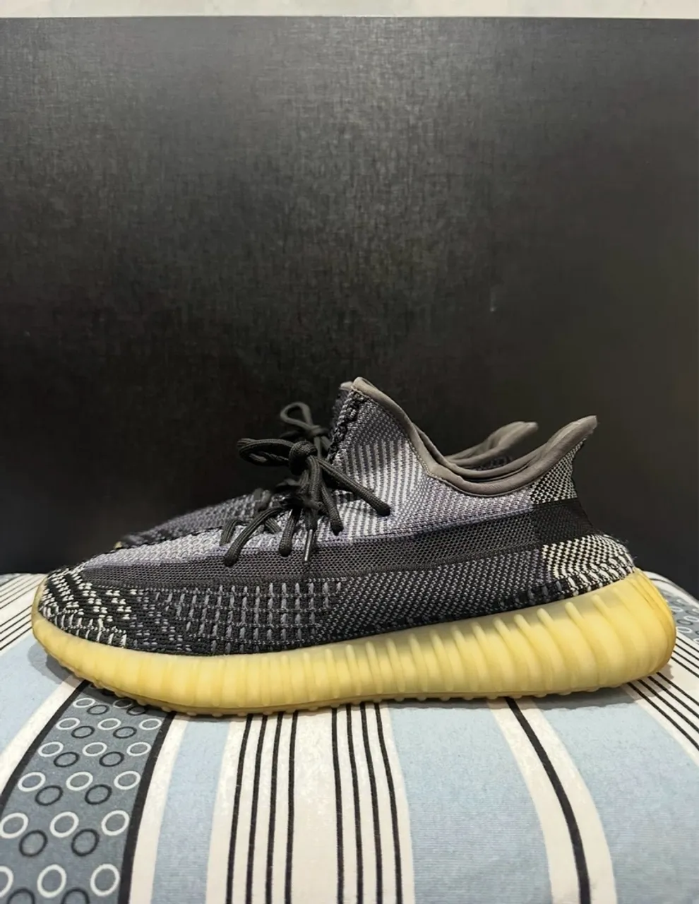 Yeezy Boost 350 - 43