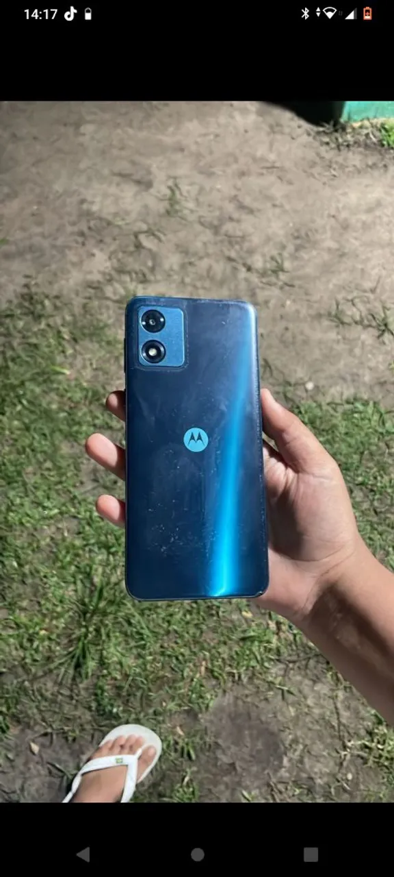 Celular está novo