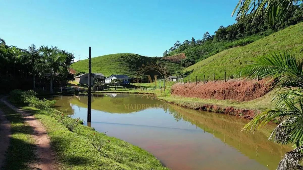 Sítio com lago, casa, pomar e muita tranquilidade - Foto 2