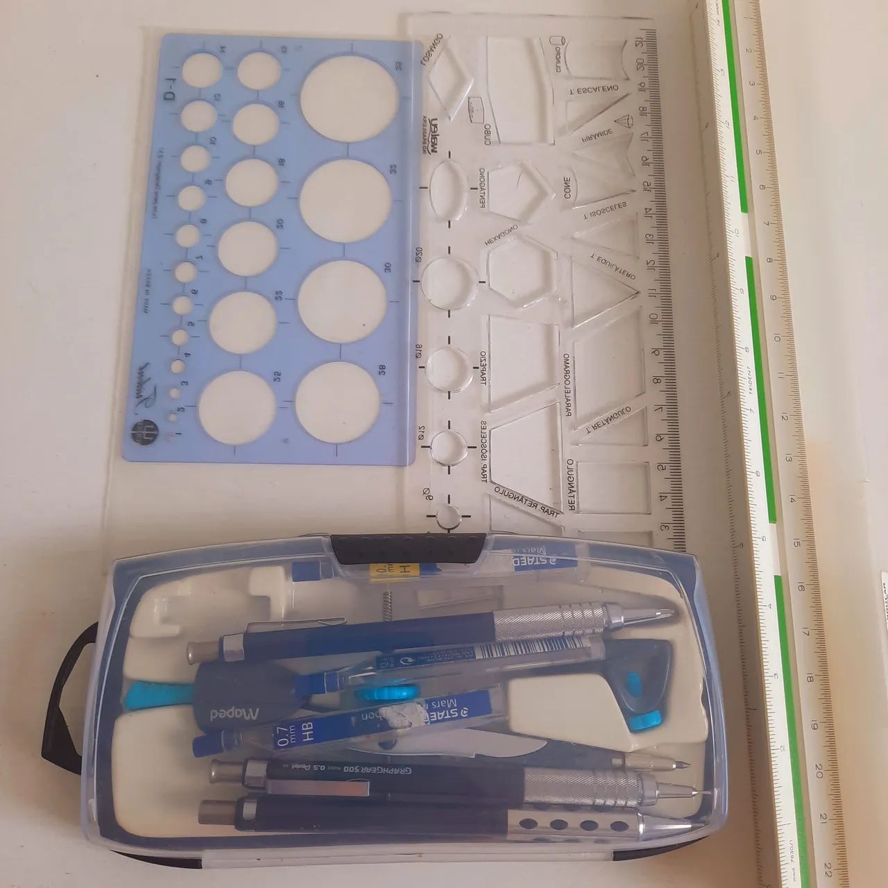 Estojo de Desenho Maped com Compasso e Régua