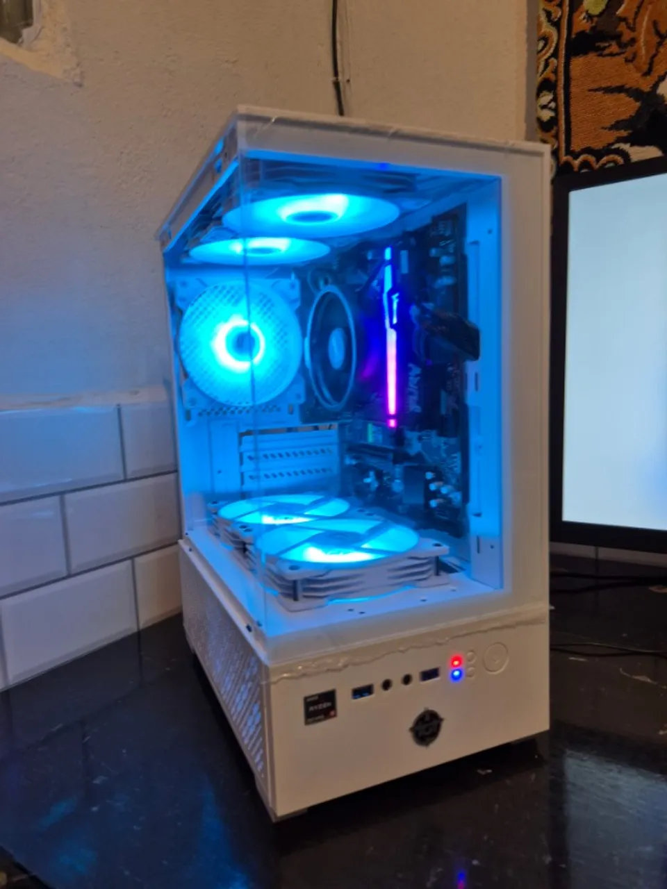 PC Gamer DDR5 Ryzen5 8500G com RGB