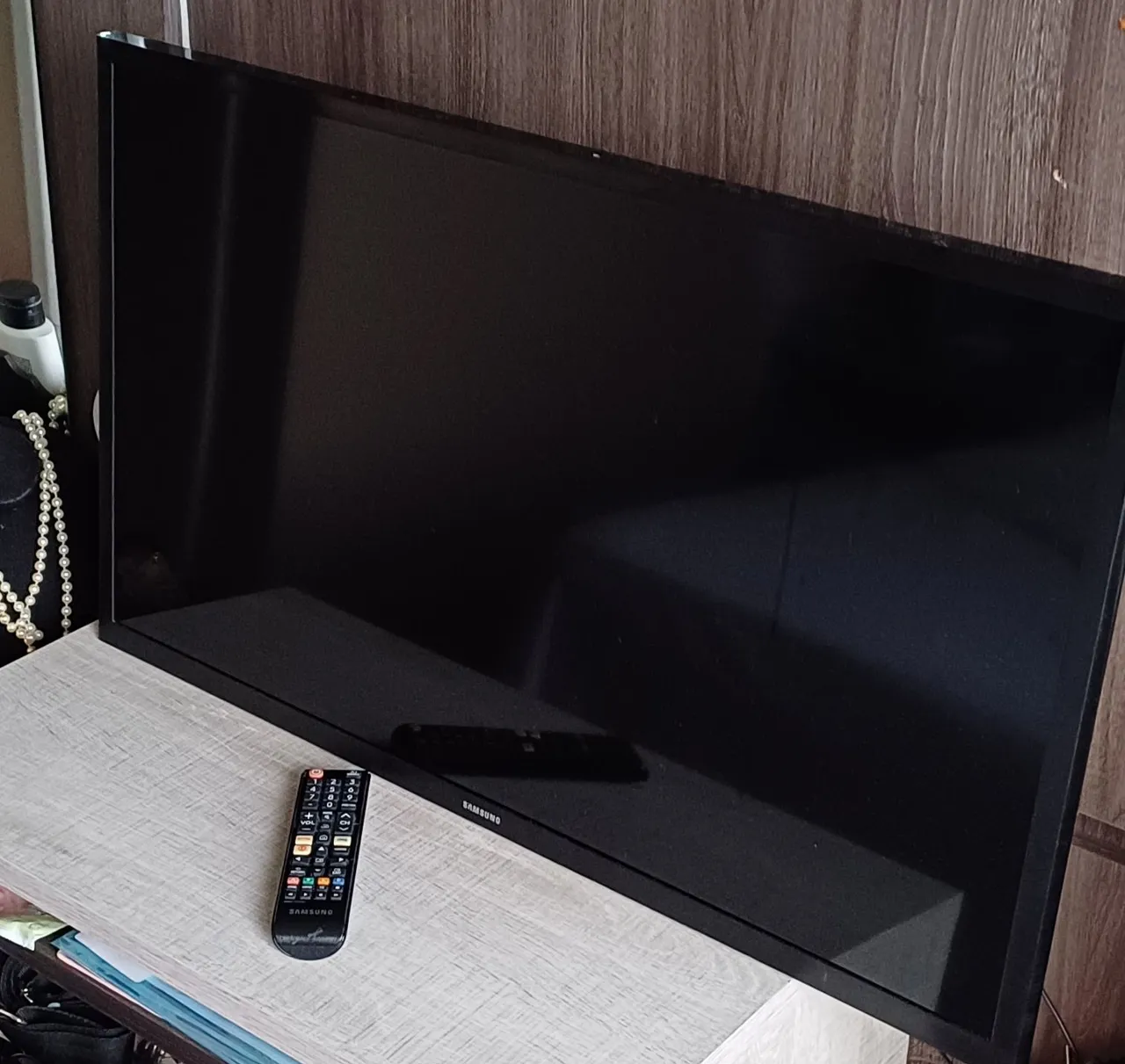 TV Samsung Smart com Controle Remoto