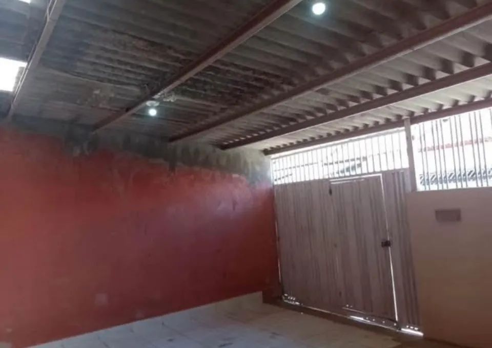 Casa à venda no Itapoã 